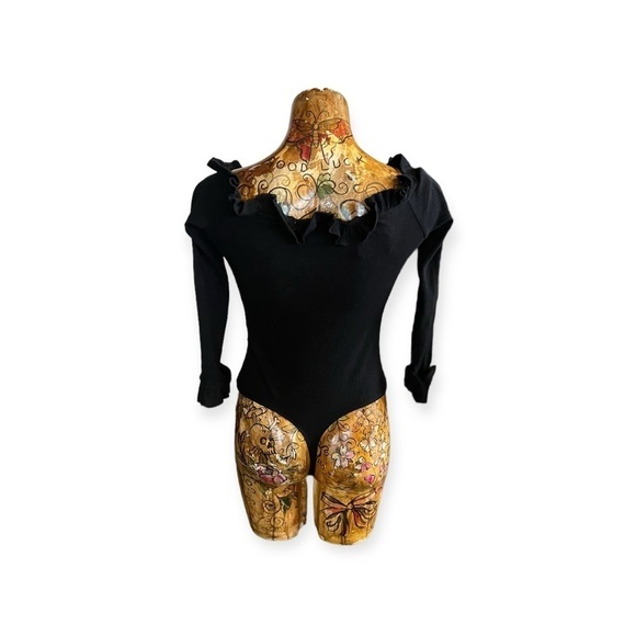 Lovers + Friends bodysuit black ruffle collar Medium one piece - Picture 4 of 8